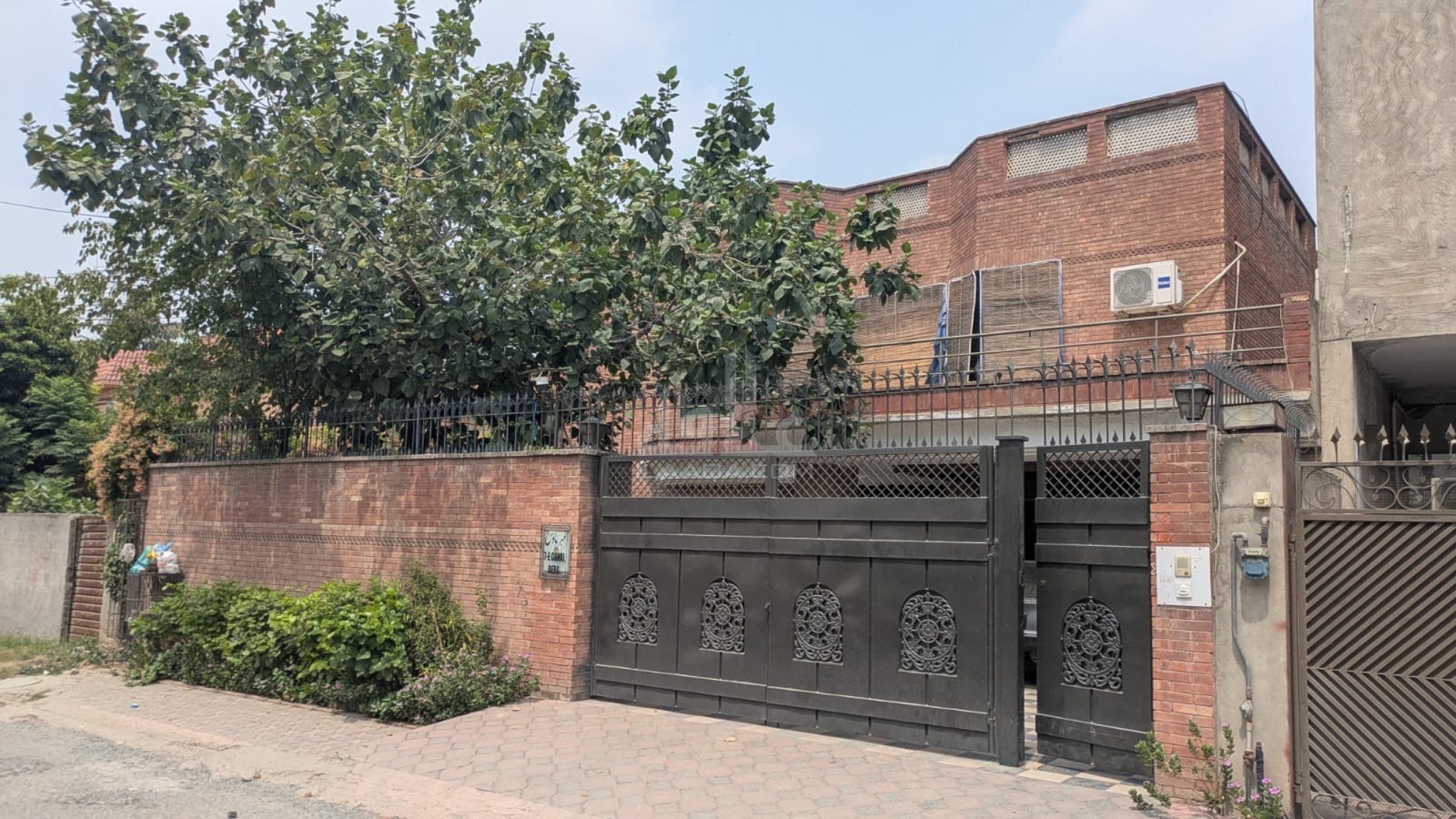 1 Kanal House for sale in Block D, Canal Bank Housing Society, Lahore - (ID-15864)