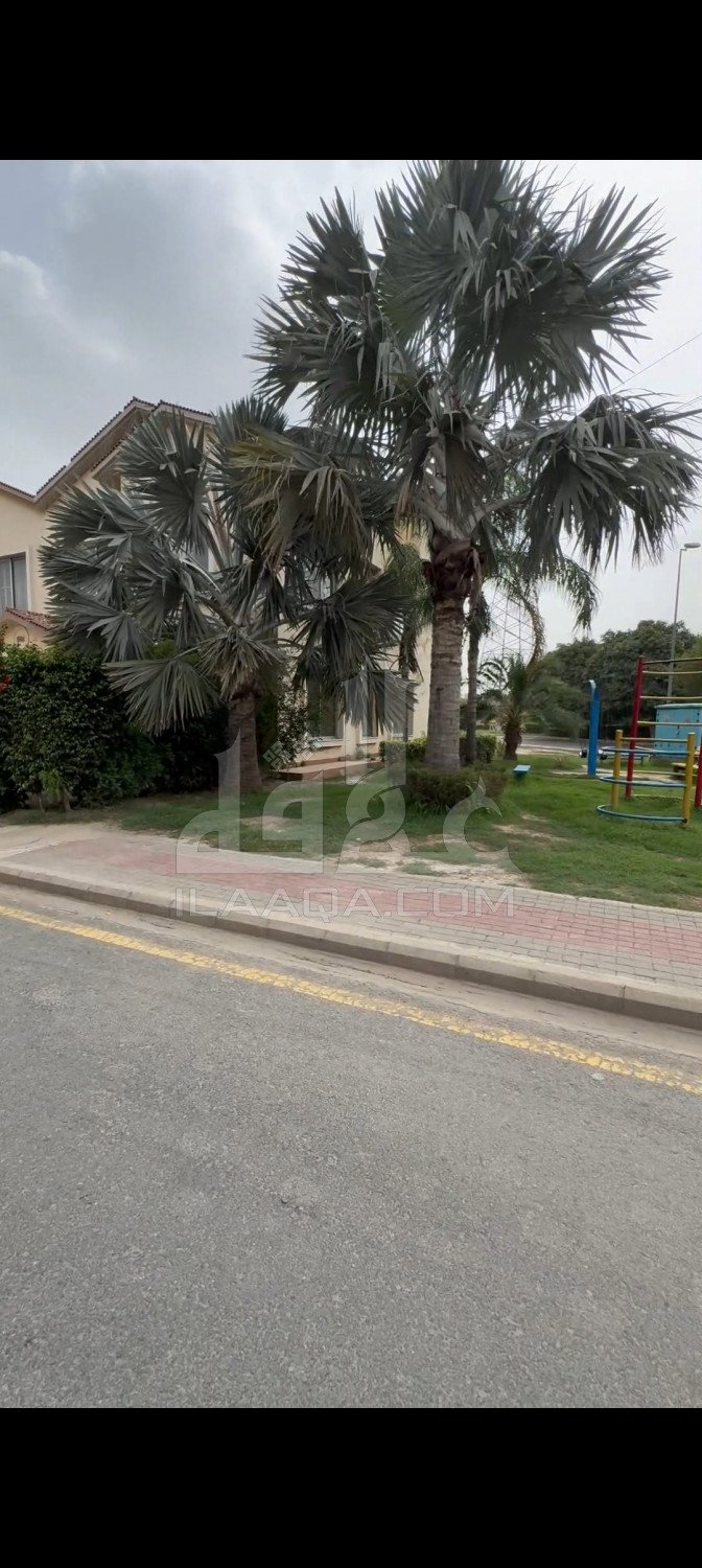 6.11 Marla Villa for rent in Sector E - Bahria Homes, Bahria Town, Lahore - (ID-15865)