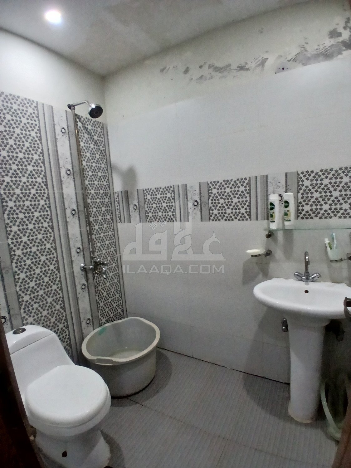 683 Sq. Feet Apartment for sale in Block B, Palm Villas, Lahore - (ID-15878)