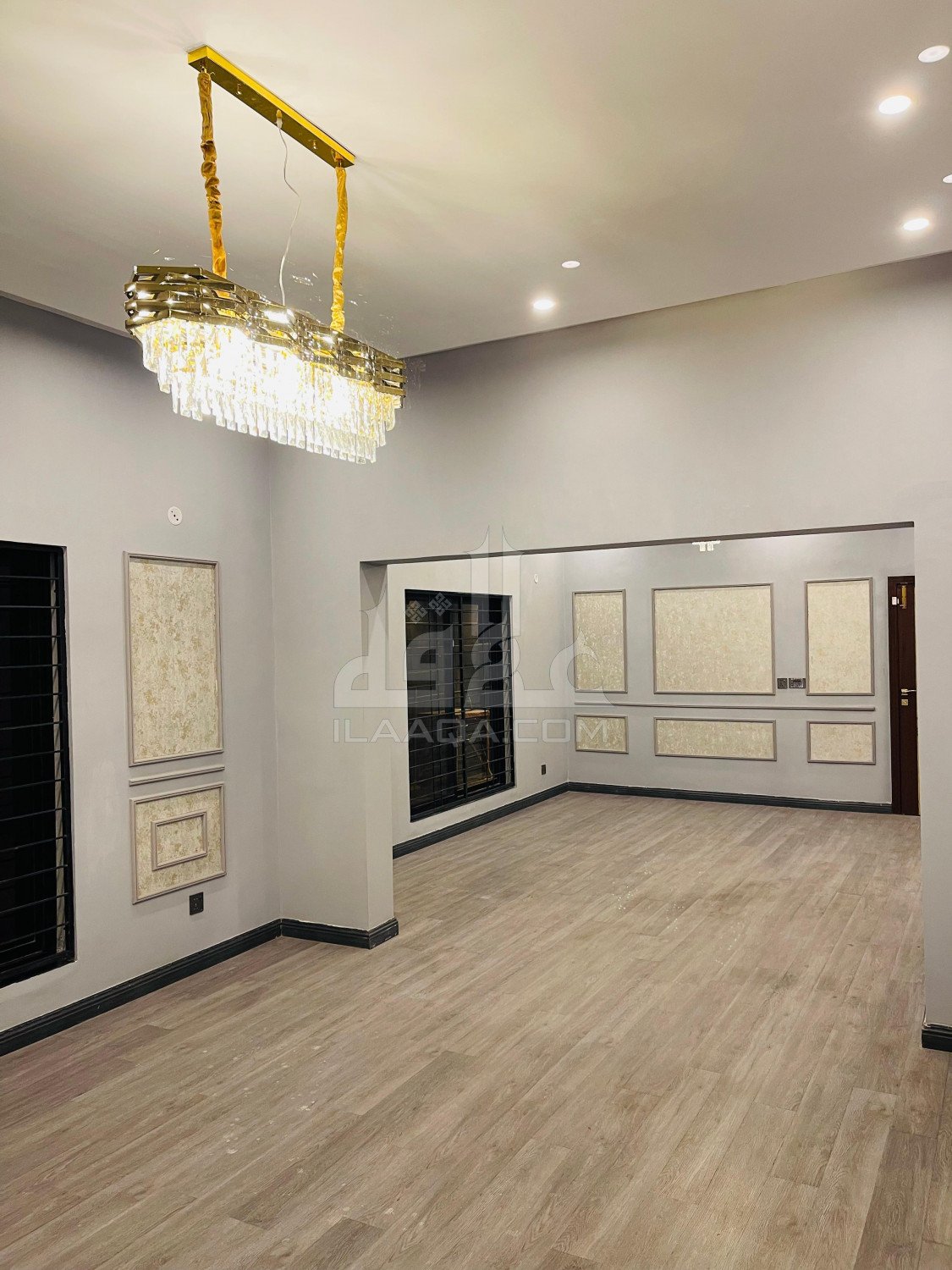 14 Marla House for sale in Overseas A / Awais Qarni Commercial, Bahria Town, Lahore - (ID-15900)