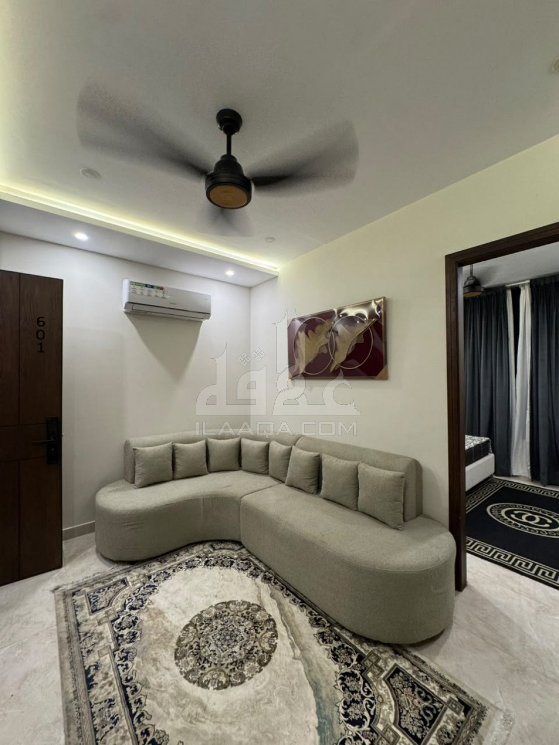 500 Sq. Feet Apartment for sale in Sector E - Iqbal Block, Bahria Town, Lahore - (ID-15980)