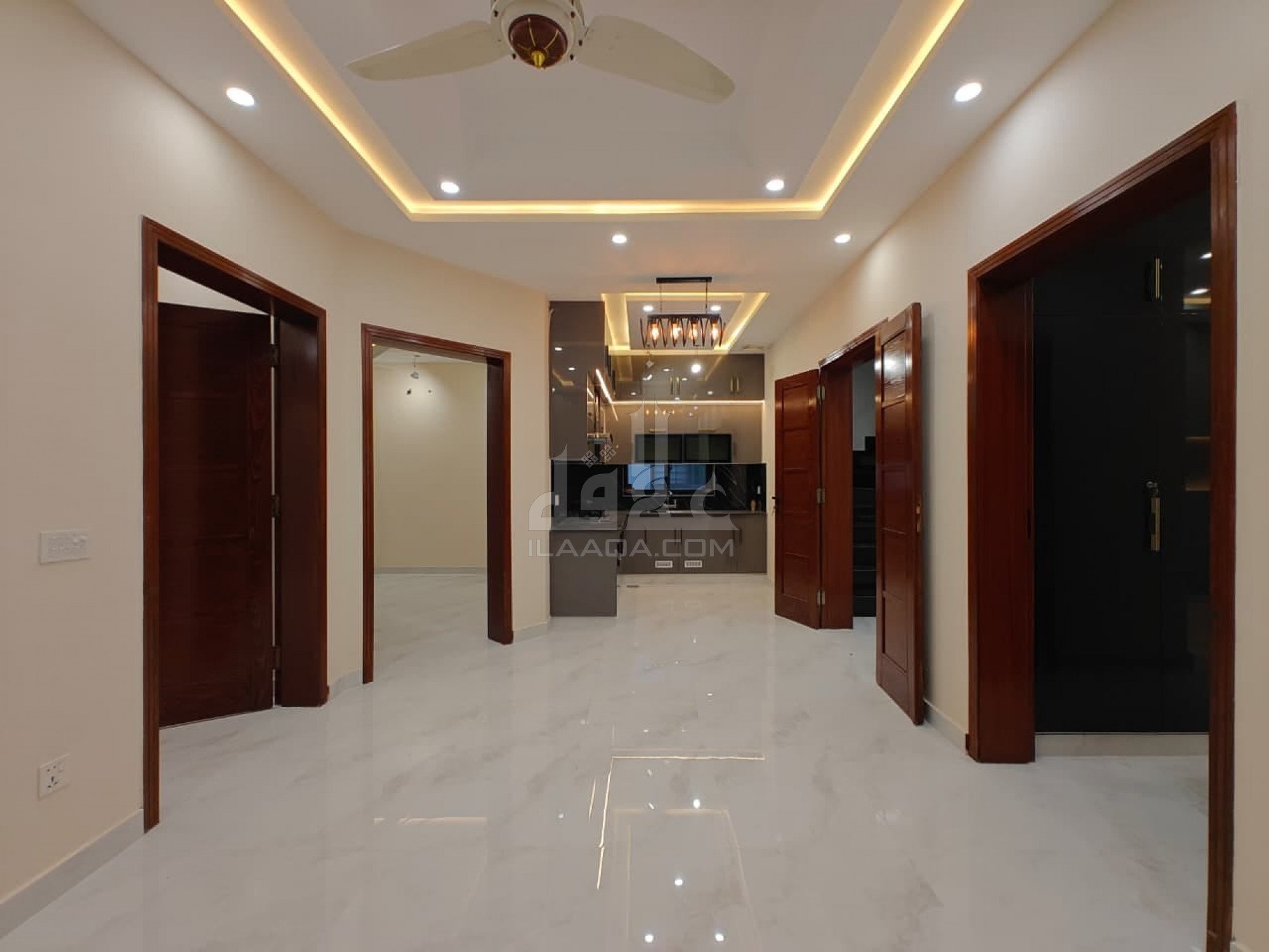 8 Marla House for sale in Sector B - Umer Block, Bahria Town, Lahore - (ID-16107)