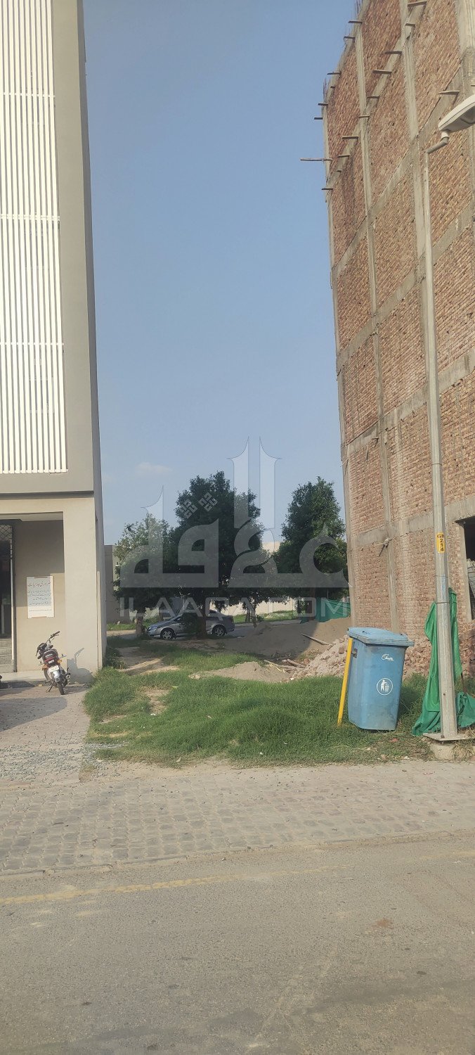 5.33 Marla Plot for sale in Sector F - Ghaznavi Block, Bahria Town, Lahore - (ID-16075)