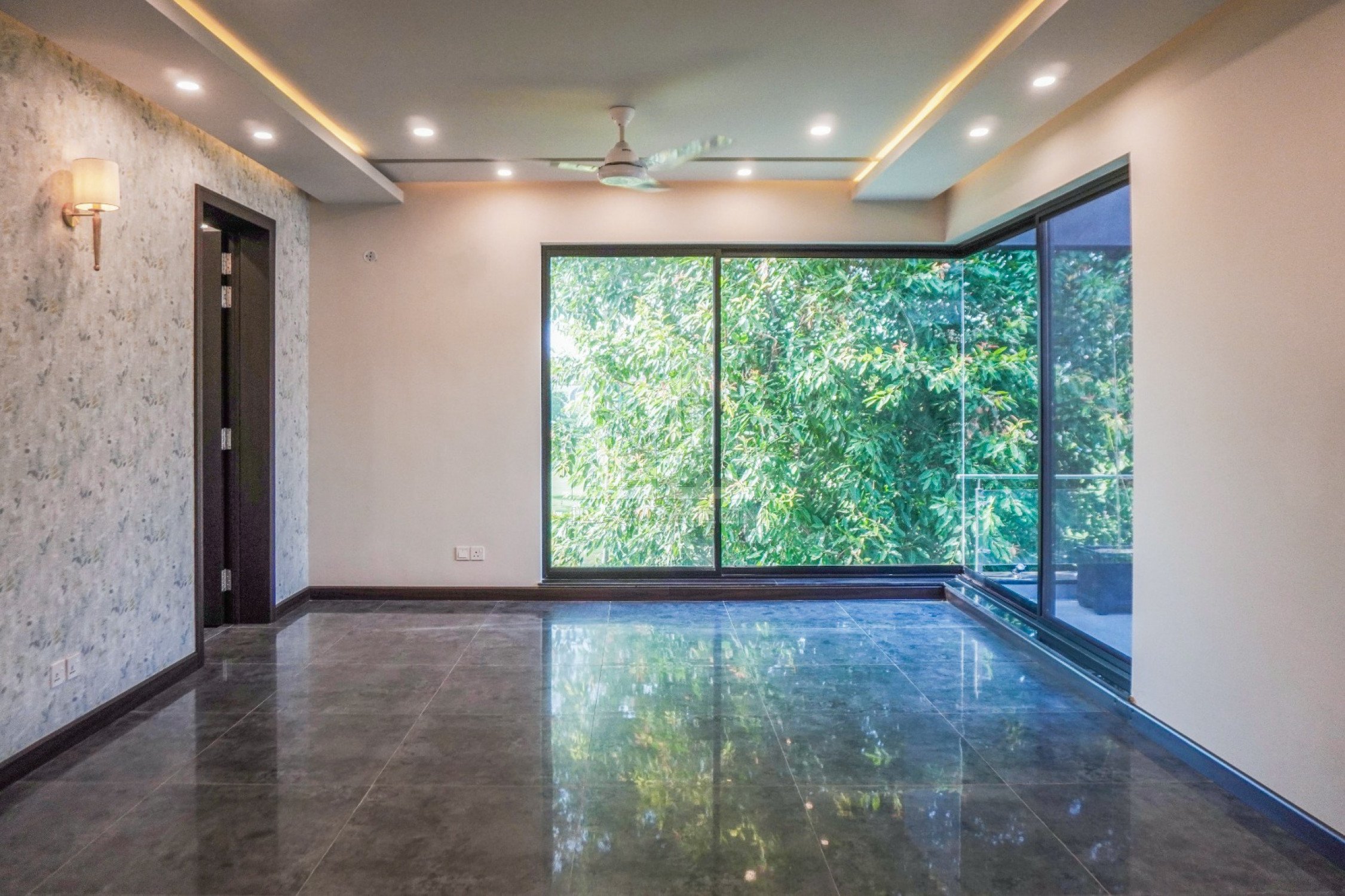 1 Kanal House for sale in Sector C - Gulbahar Block, Bahria Town, Lahore - (ID-16185)