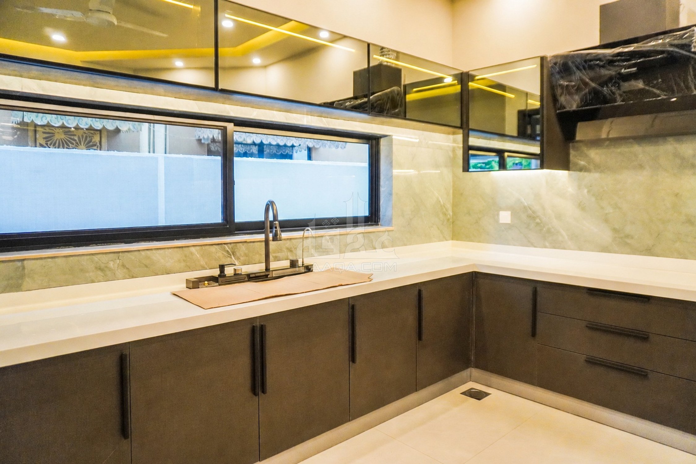 1 Kanal House for sale in Sector C - Gulbahar Block, Bahria Town, Lahore - (ID-16185)