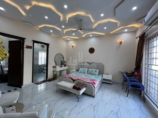 1 Kanal House for sale in Overseas B, Bahria Town, Lahore - (ID-16190)