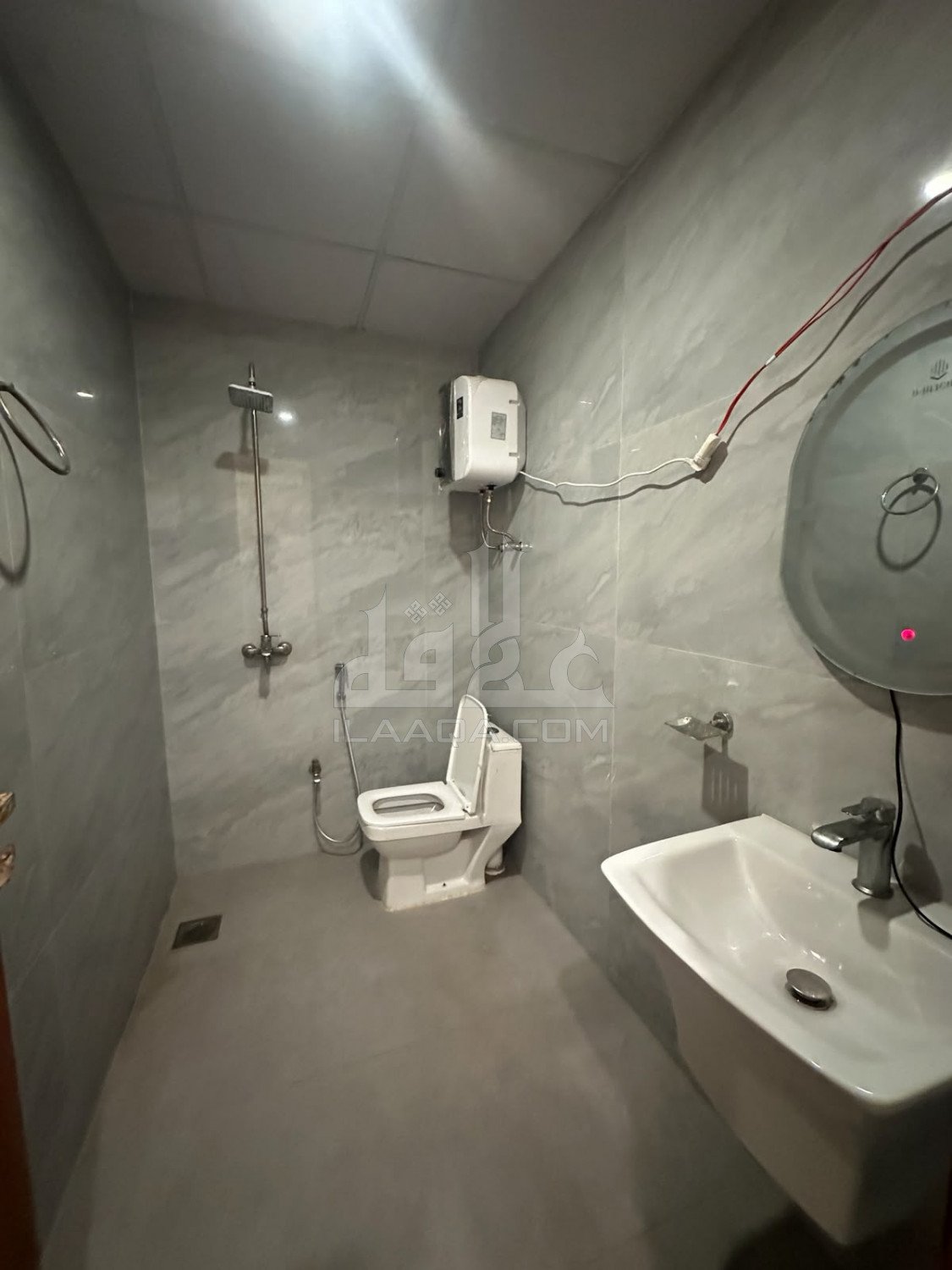 650 Sq. Feet Apartment for rent in Sector E - Rafi Commercial, Bahria Town, Lahore - (ID-16248)