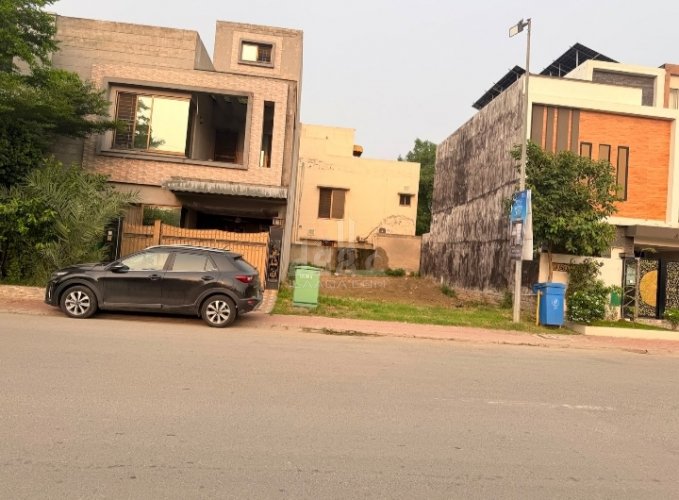 5 Marla Plot for sale in Sector E - Jinnah Block, Bahria Town, Lahore - (ID-16302)