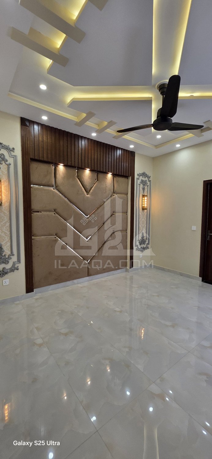 10 Marla House for sale in Bahria Town, Lahore - (ID-16331)