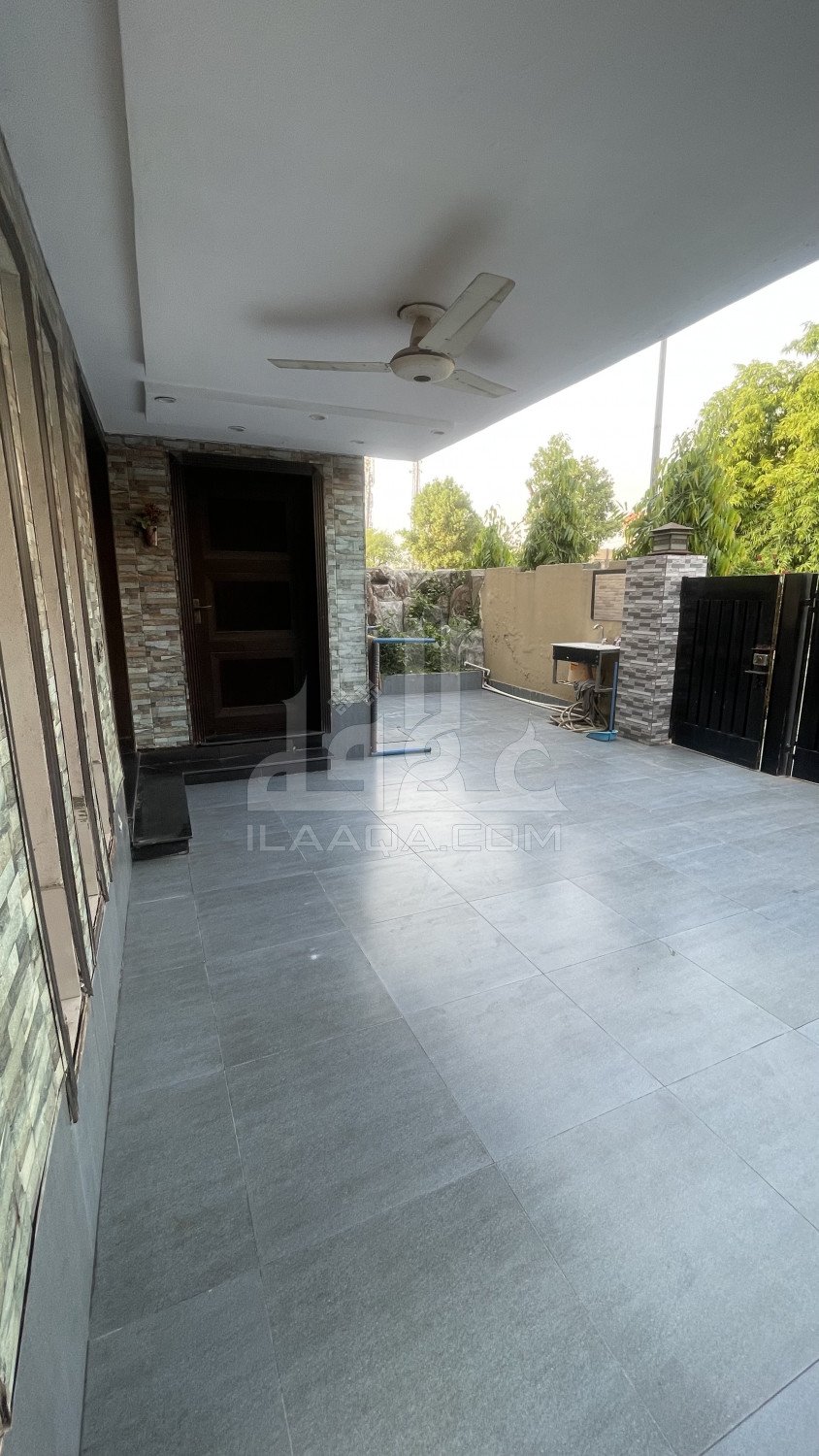 10 Marla House for rent in Sector C - Gulmohar Block, Bahria Town, Lahore - (ID-16362)