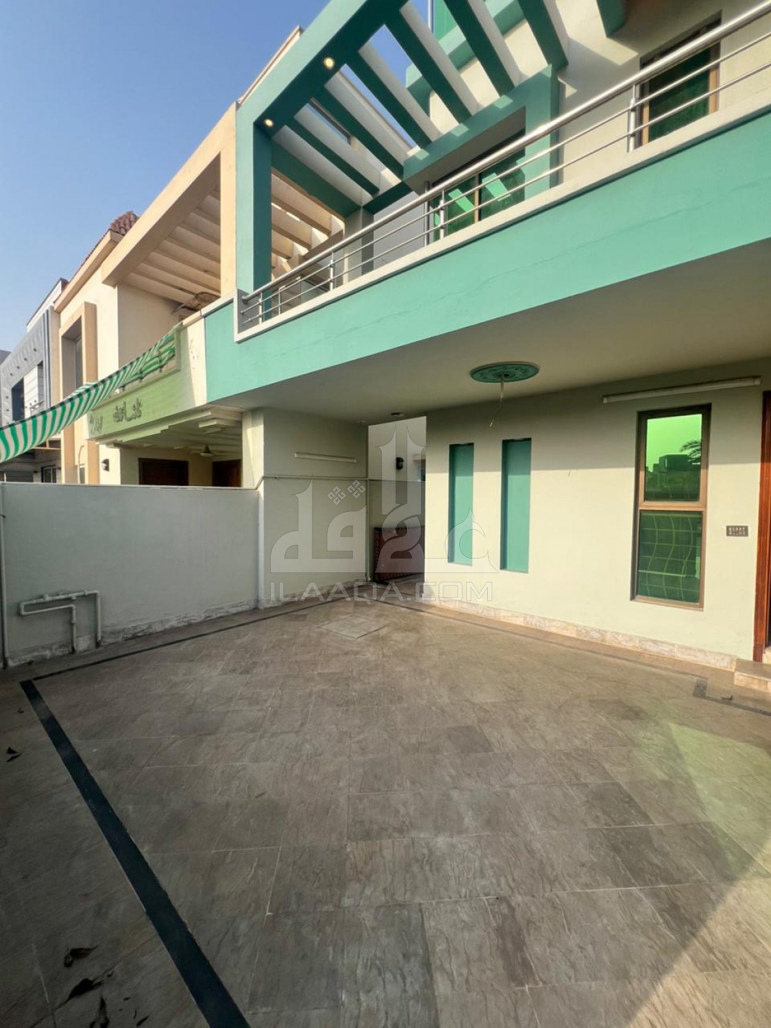 10 Marla House for sale in Bahria Town, Lahore - (ID-16372)