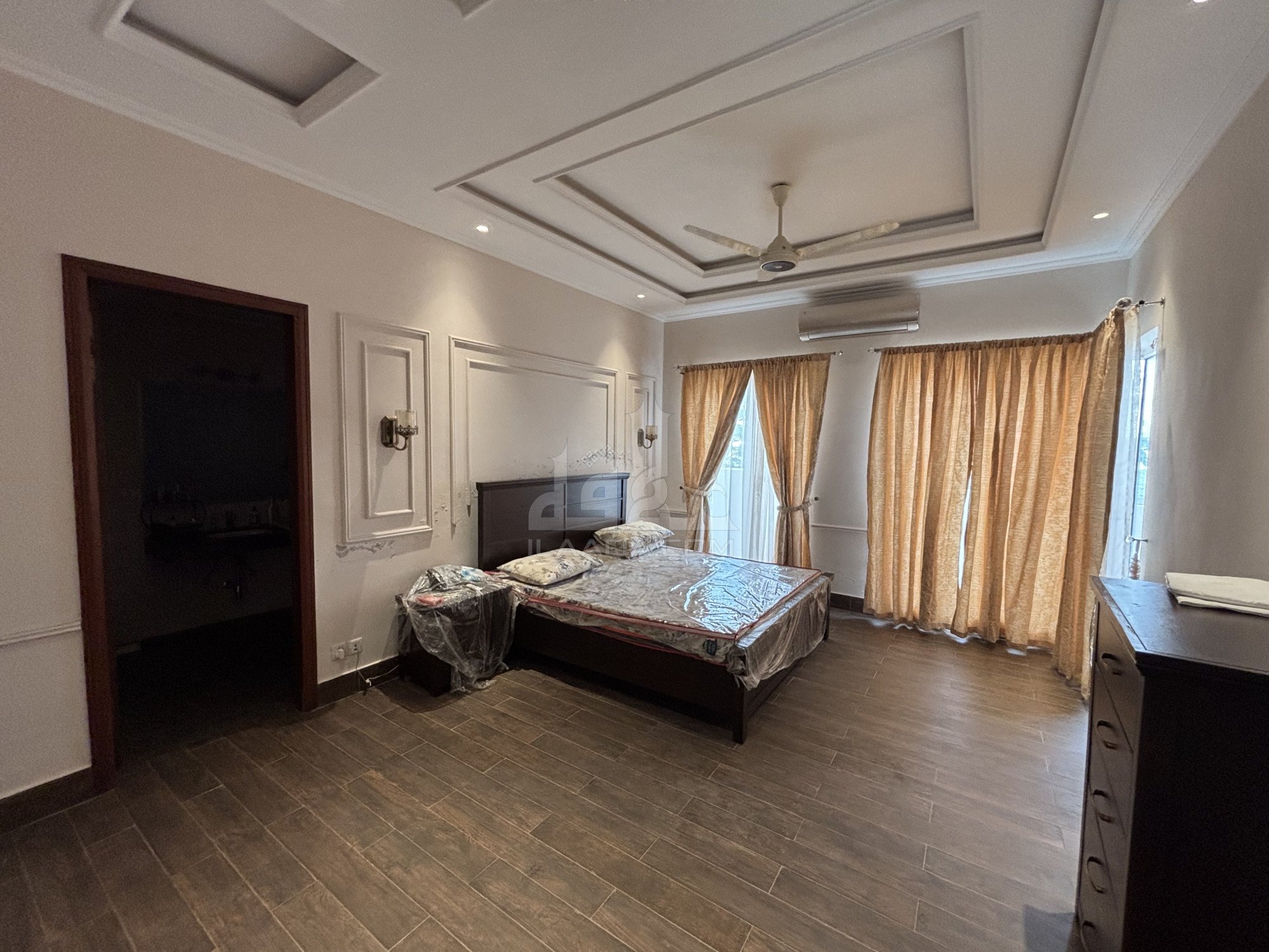 1 Kanal Villa for rent in Overseas B Ext, Bahria Town, Lahore - (ID-16464)