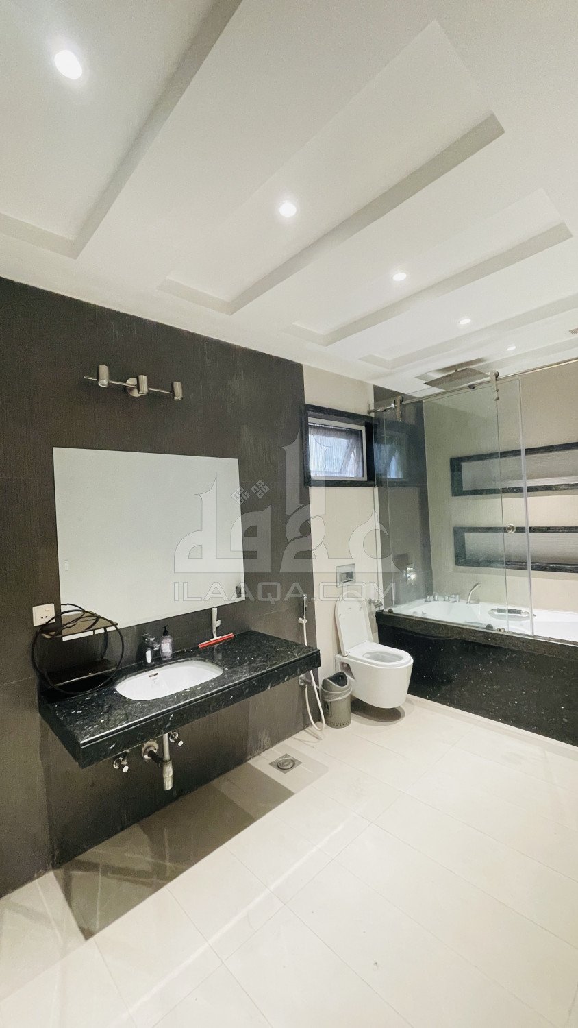 1 Kanal Villa for rent in Overseas B Ext, Bahria Town, Lahore - (ID-16464)