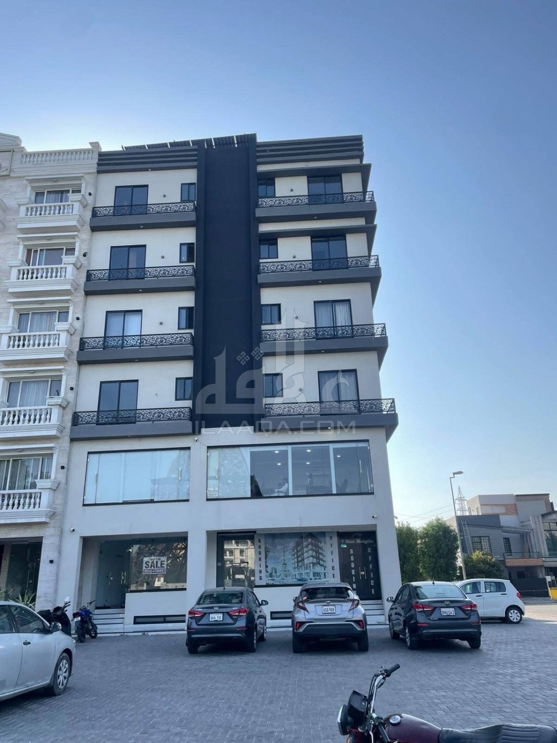 625 Sq. Feet Flat for sale in Bahria Town, Lahore - (ID-16768)