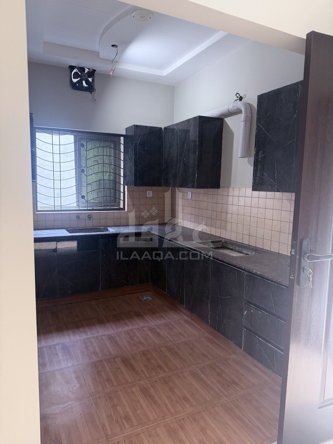 10 Marla House for sale in Sector C - Jasmine Block, Bahria Town, Lahore - (ID-16820)