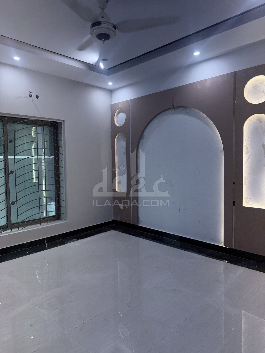10 Marla House for sale in Sector C - Jasmine Block, Bahria Town, Lahore - (ID-16820)