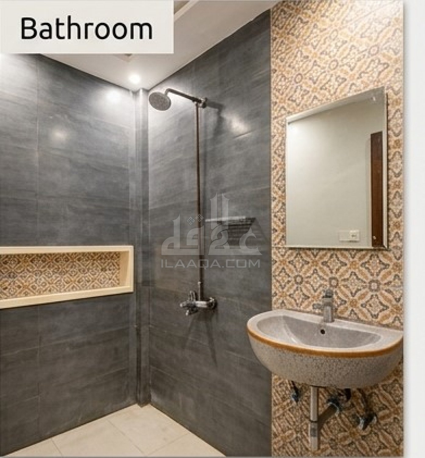 375 Sq. Feet Apartment for sale in Sector E - Quaid Commercial, Bahria Town, Lahore - (ID-16847)