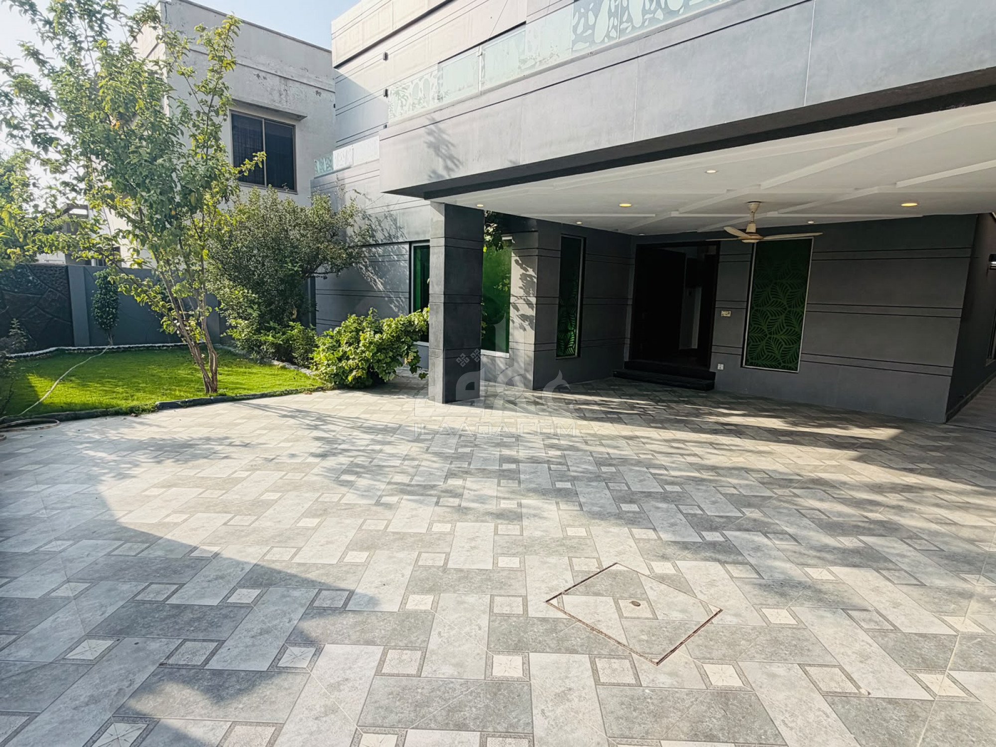 1 Kanal House for sale in Sector E - Nishtar Block, Bahria Town, Lahore - (ID-16865)