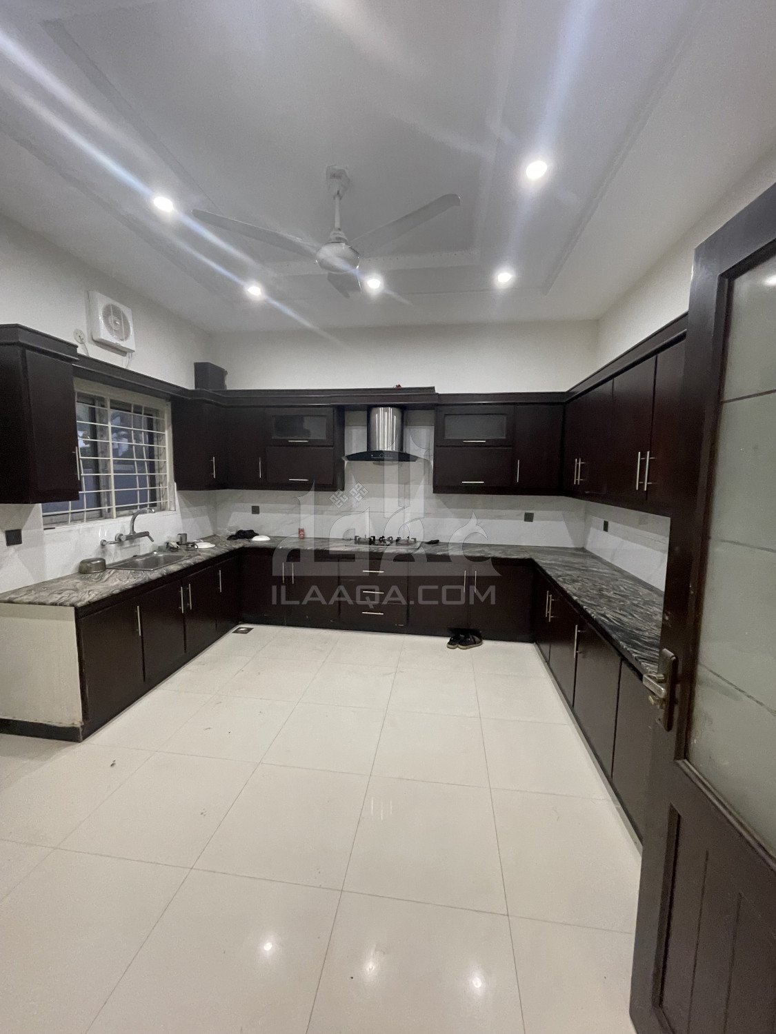 10 Marla House for sale in Sector C - Iris Block, Bahria Town, Lahore - (ID-16968)